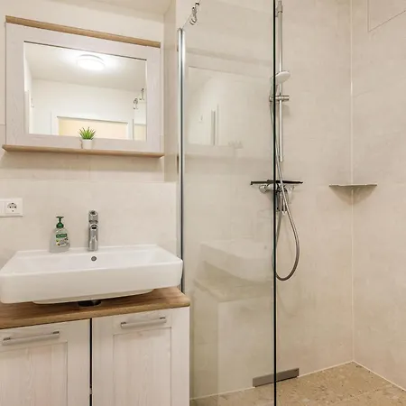 Aurelia Apartamento *
